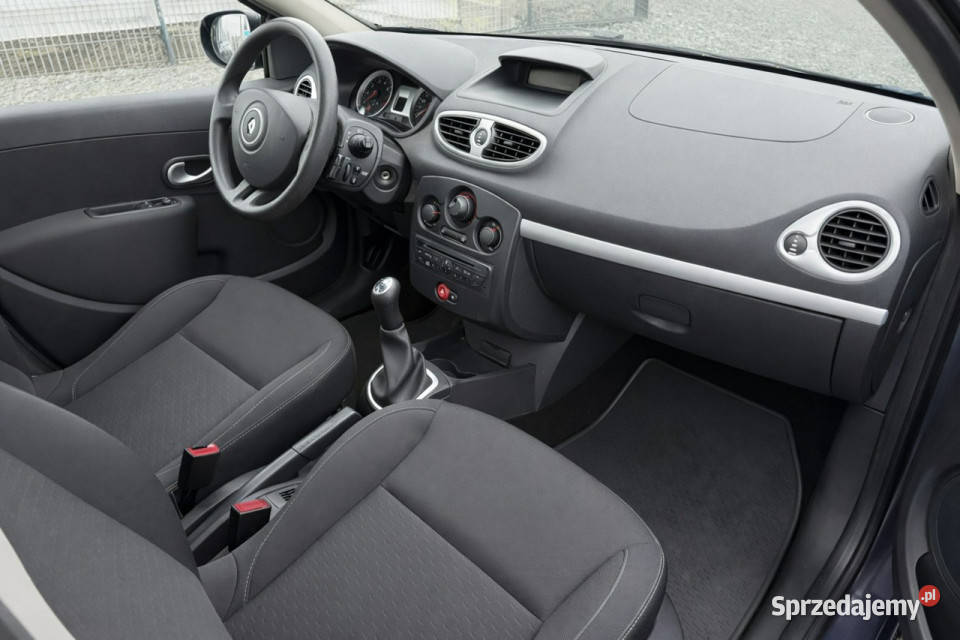 Renault Clio 11 102 2010r 149 klimatyzacja III 1149cm3 dolnośląskie Wojkowice