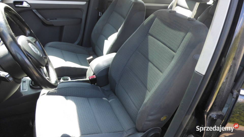 VW Touran 16 FSI czarny metalik LC9Z WSZYSTKIE osobowe pomorskie Kościerzyna sprzedam