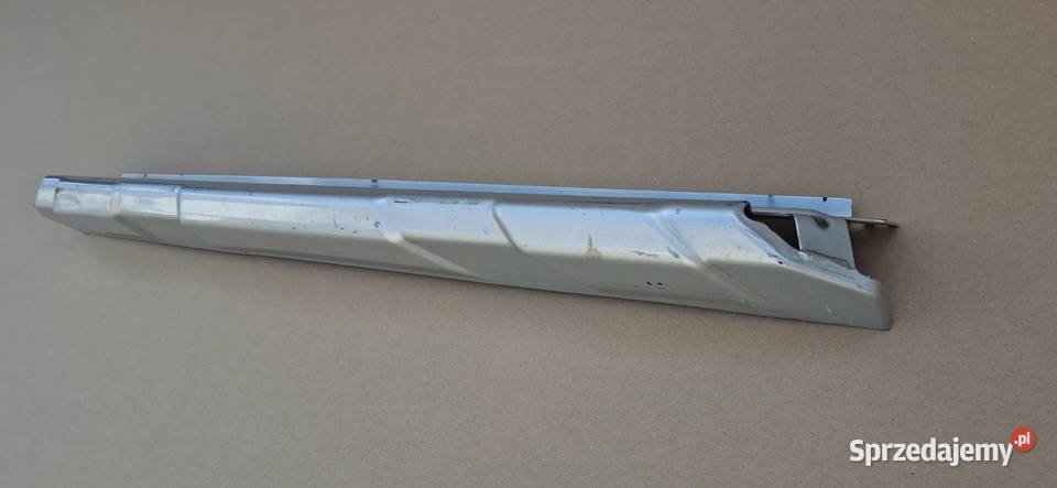 MAN TGX TGS TG3 ZDERZAK ŚRODEK NAKŁADKA osobowe Karoseria Bieleń