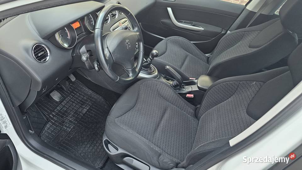 Peugeot 308 T7 20 HDI SW 136 2010r Panorama Dach Samochody osobowe Zarszyn