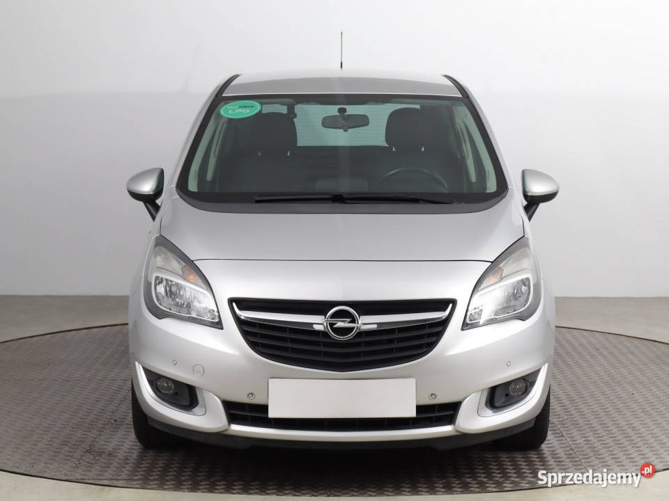 Opel Meriva 14 Turbo wielofunkcyjna kierownica Bielany Wrocławskie