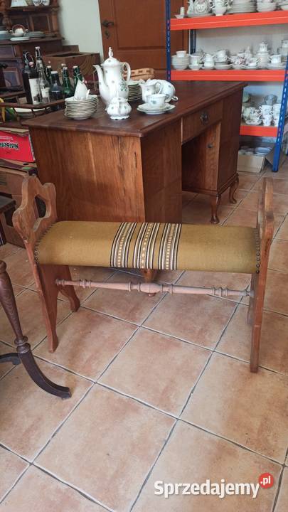 Ławeczka siedlisko tapicerka jasne drewno sprzedam