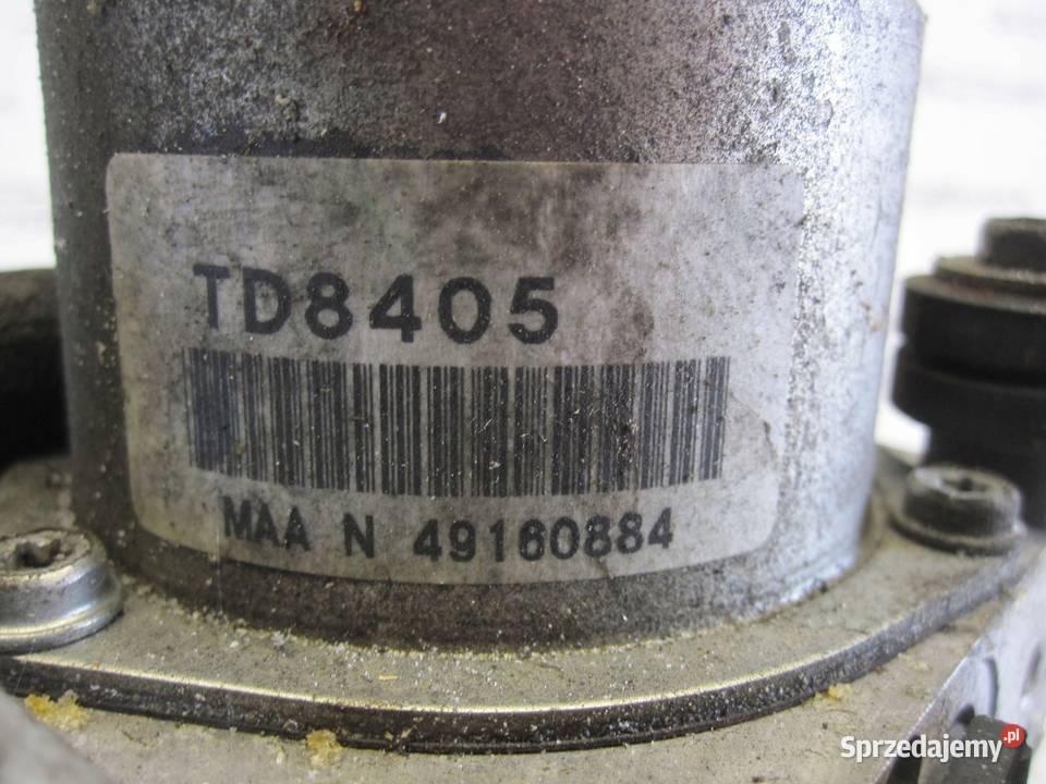 NISSAN JUKE I LIFT 15r pompa ABS TD8405 Kielce