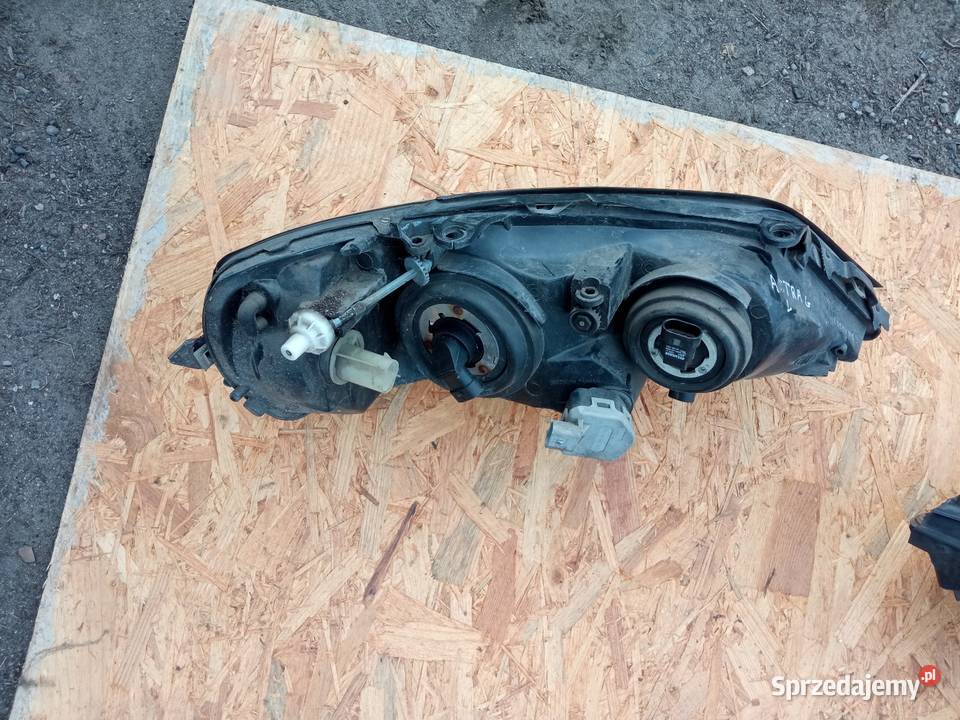 Lampy przednie opel astra G hachback sedan HB osobowe Posługowo
