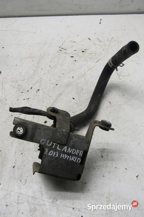 POMPA OBIEGU WODY 20 DOHC MITSUBISHI OUTLANDER sprzedam