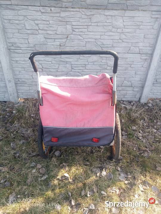 Wózek doczepiany do roweru