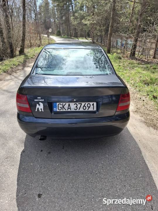 Audi a4 16 benz 197 przebiegu 1 wlasciciel Kłobuczyno