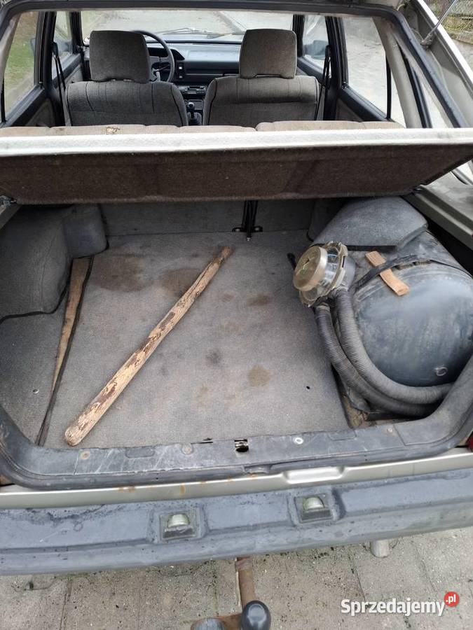 Polonez caro pierwszy miesiąc produkcji rarytas manualna sprzedam