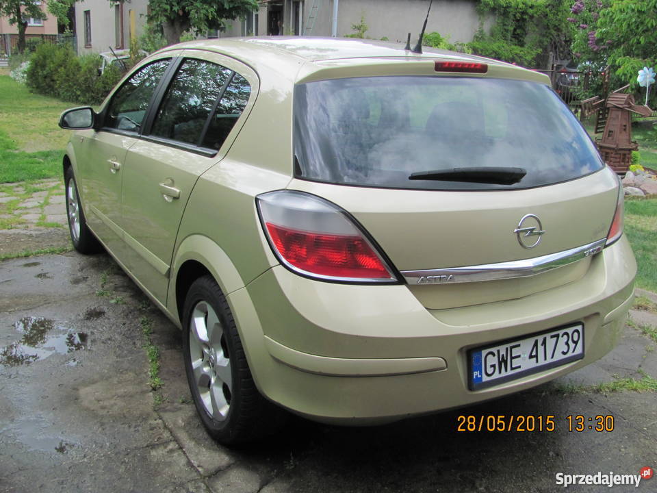 OPEL ASTRA III COSMO 17 CDTI 2004 r żółty