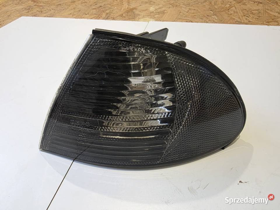 Kierunkowskaz przedni lewy BMW 3 E46 014441506L Iława