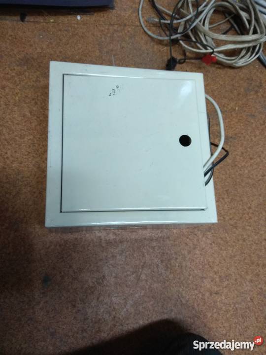 Skrzynka z zasilaczem buforowy 12v Kraków