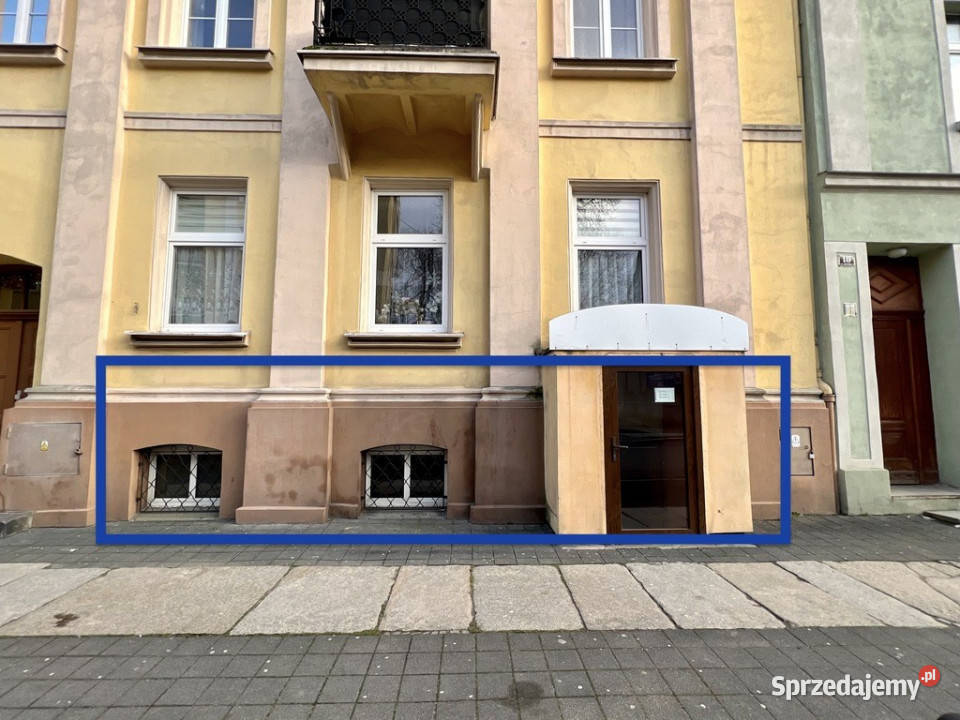 Lokal użytkowy z klimatem centrum Gniezno sprzedam