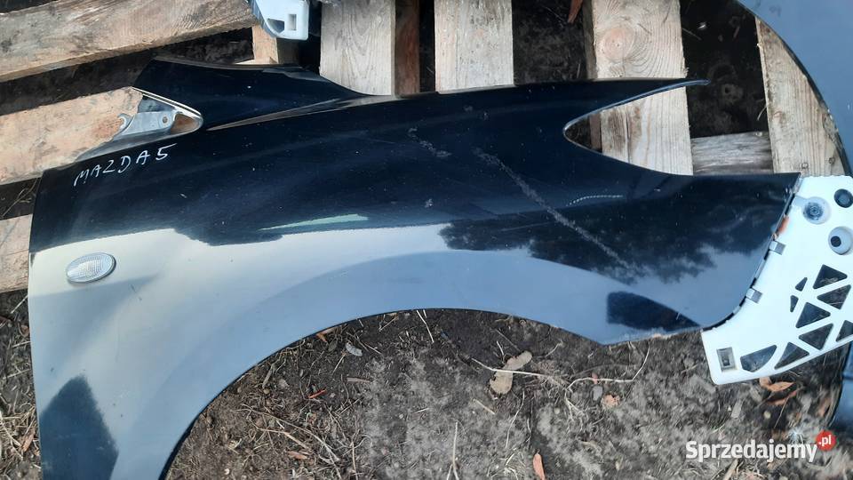 błotnik prawy lewy przód Mazda V 0510r czarny dolnośląskie Dębno