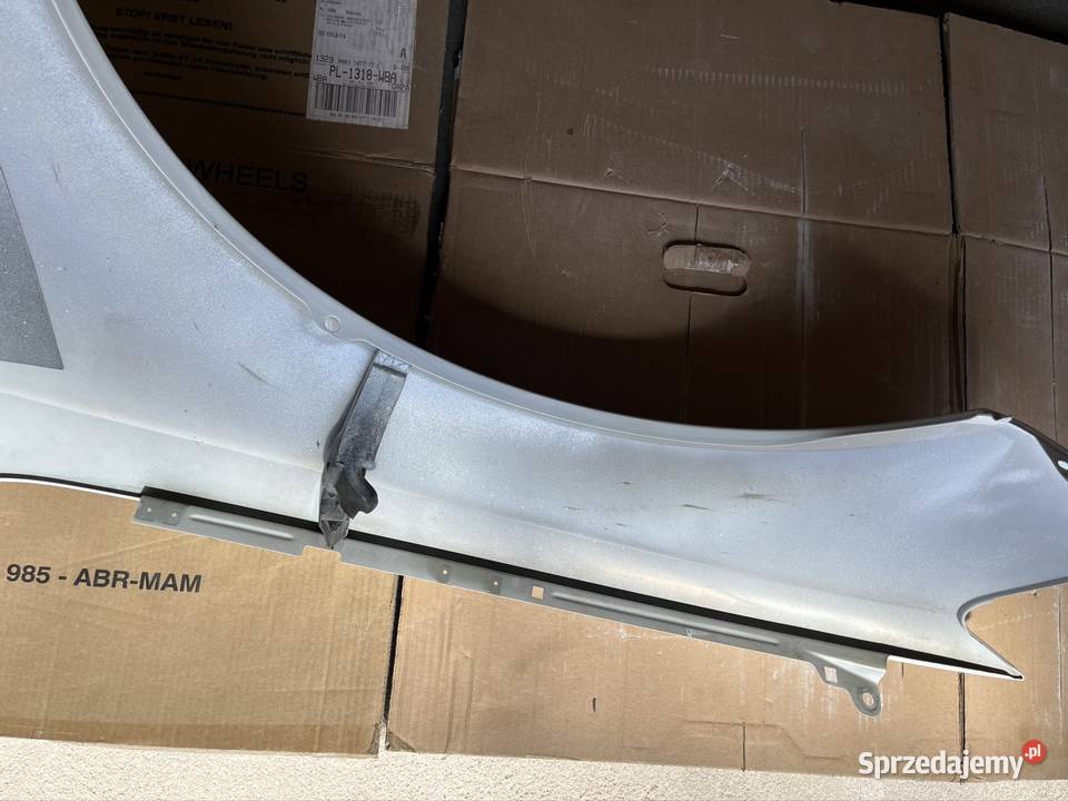 Błotnik prawy przód Audi A4 b8