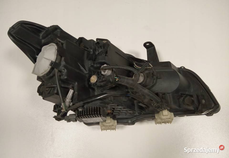 ŚLIZG LAMPY INFINITI QX56 QX80 Nowy Tomyśl sprzedam