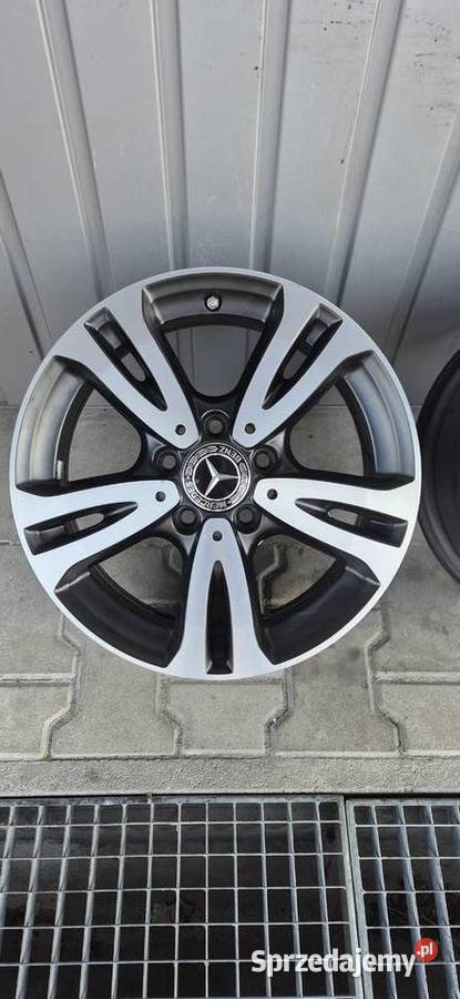Oryginalne felgi Mercedes A B C CLA 16x65 5x112 dolnośląskie Jelcz-Laskowice