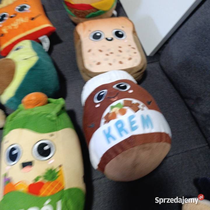 pluszowe maskotki z serii Gang Produkciaków Poznań