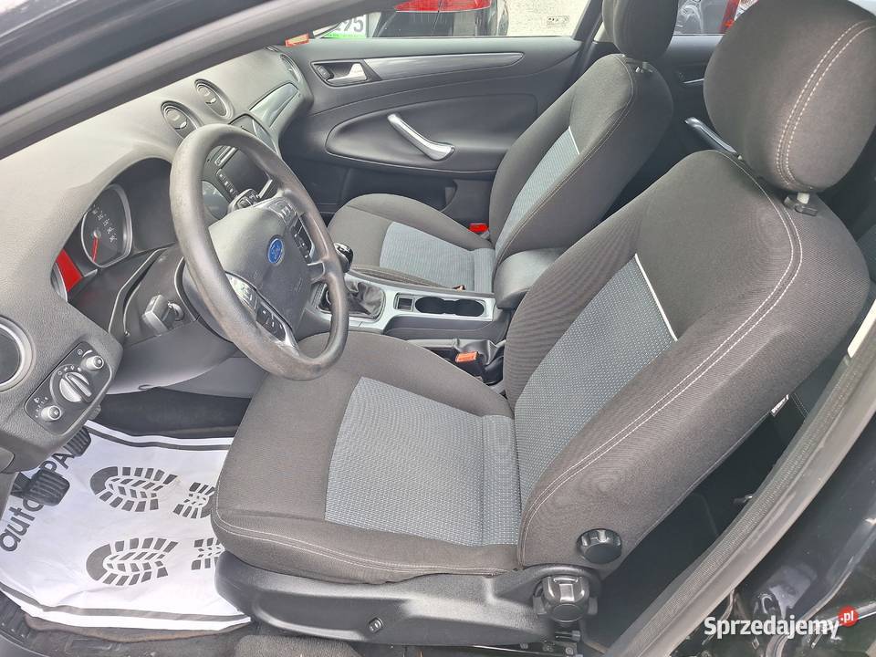 SPROWADZONYSERWISOWANYFABRYCZNIE BEZ czarny Mondeo lubelskie Zamość