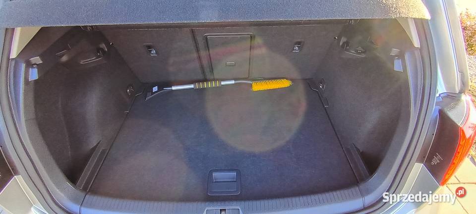 Volkswagen Golf 15 TSI BMT Comfortline benzyna Zelów