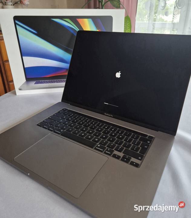 Laptop Apple MacBook Pro 16 2019 i9 8rdzeniowy iOS Turobin
