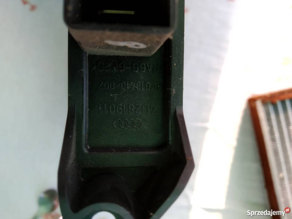 NAGRZEWNICA ELEKTRYCZNA AUDI 4B2819011 Zielona Góra sprzedam