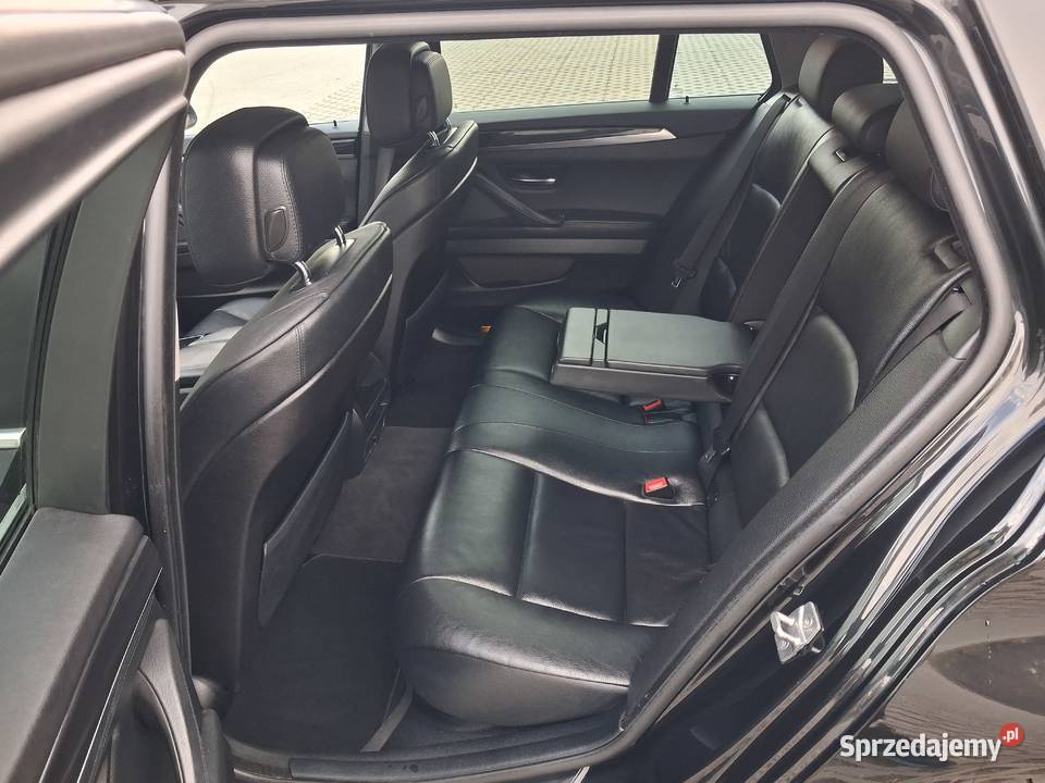 BMW F11 520d Panorama dach Super stan podgrzewane fotele Starachowice