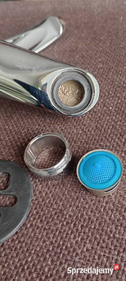 Umywalka na blatowa do łazienki Dębica