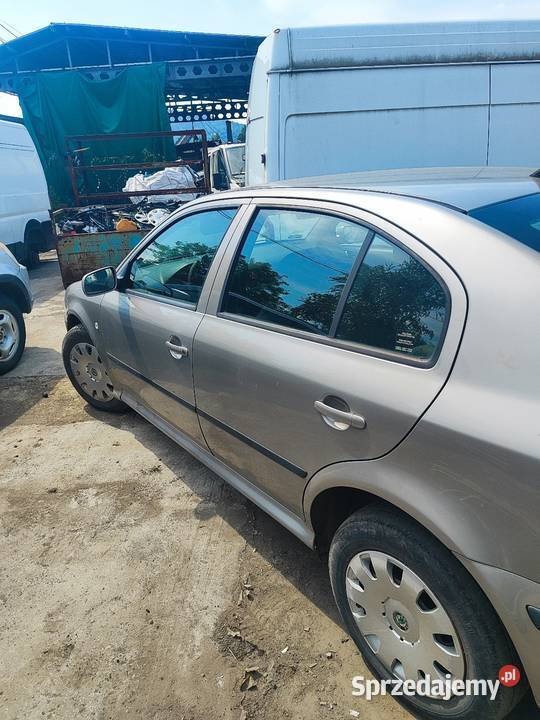 Skoda Octavia drzwi tylne lewe i prawe Żywiec sprzedam
