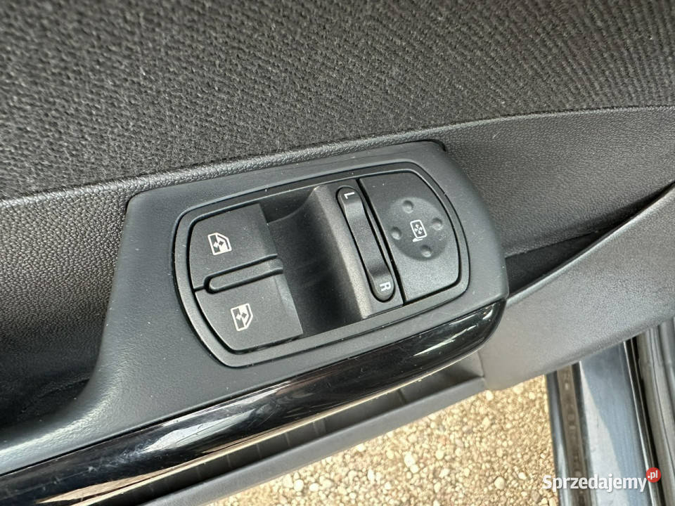 Opel Corsa 12 benzyna 85 Salon II klimatyzacja Warszawa