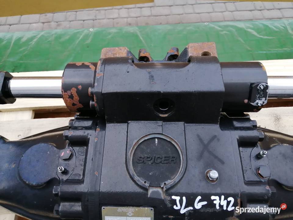 Atak kompletny tył JLG 742 Spicer Wilkowo
