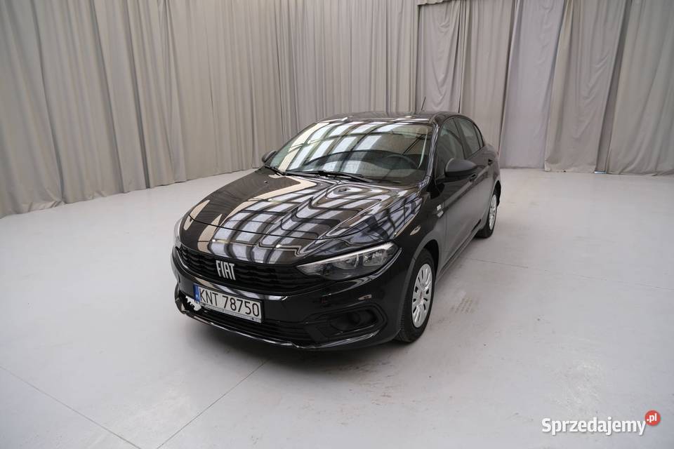 FIAT TIPO 2021 136800 ccm 95 manualna