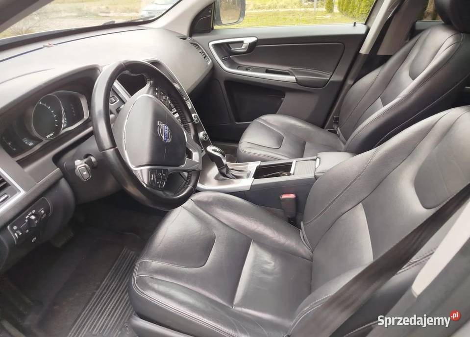 Sprzedam Volvo XC 60 T5 AWD Base Rzeszów sprzedam