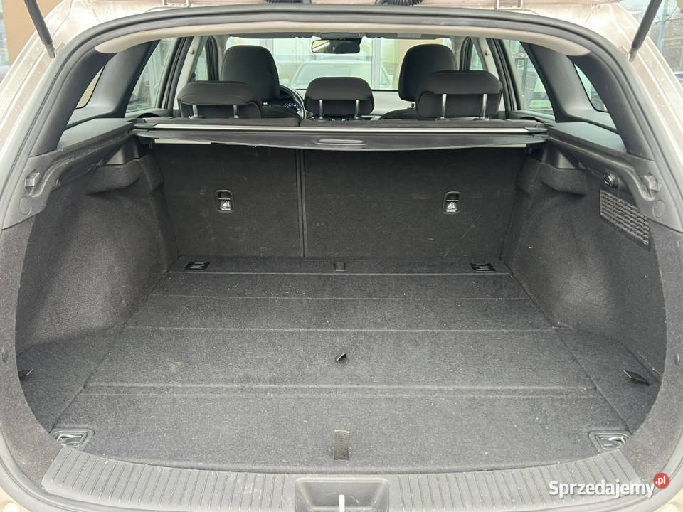 Hyundai i30 14 MPI 110 Classic Salon Polska III Rok produkcji 2019 Piotrków Trybunalski