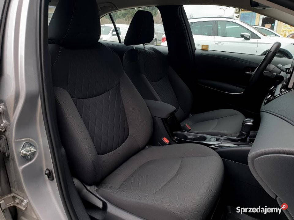 Toyota Corolla 2022r Salon Fvat 23 Bezwypadkowy Corolla Rzeszów