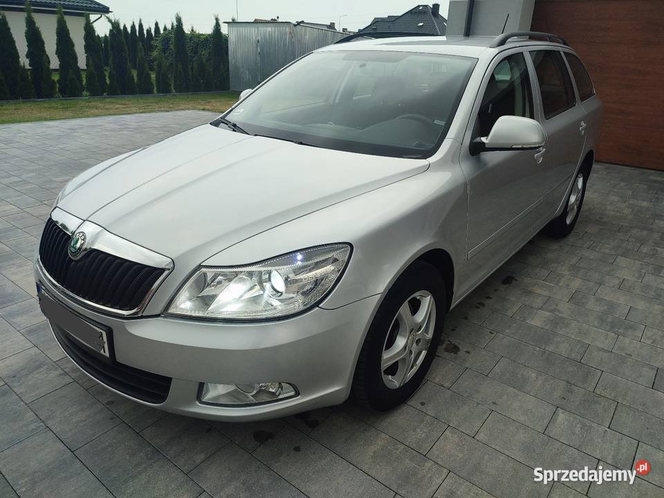 Skoda Octavia 16 TDI srebrny Przasnysz
