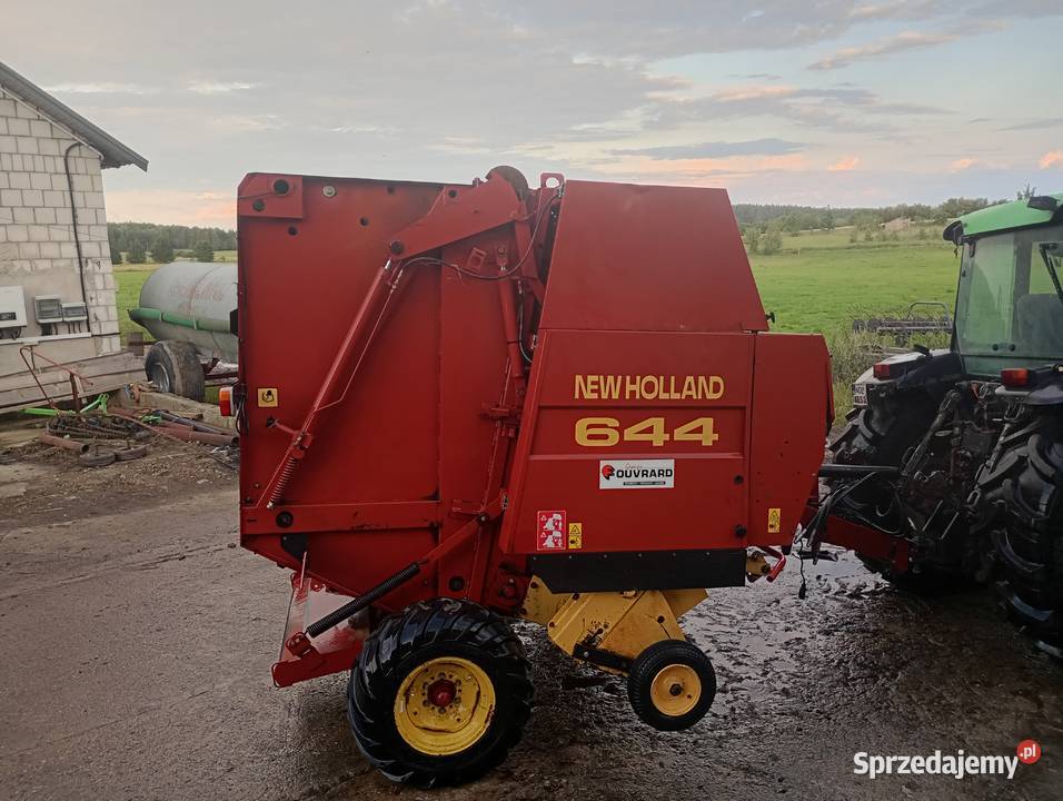 Prasa rolującą Holland 644 New Holland Białystok