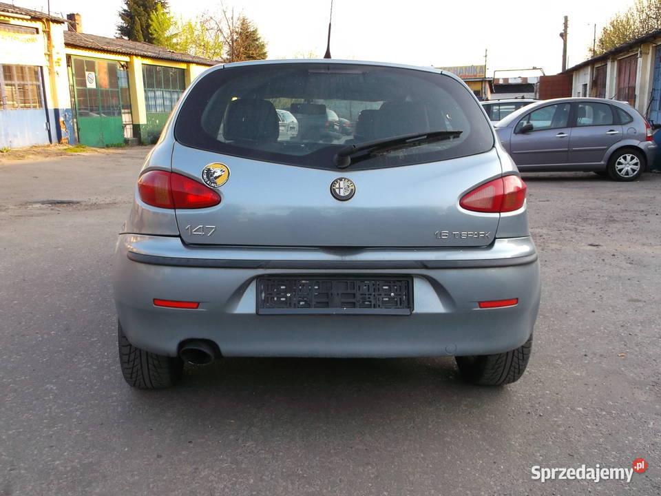 alfa romeo 147 16 02r klapa szyba bagażnika 3D