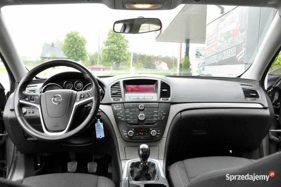 Opel Insignia 14T 140 światła do jazdy dziennej