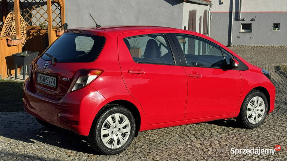 Toyota Yaris 13 Benzyna 100 SALON POLSKA 1 immobilizer Strzegom