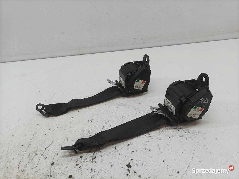 PAS BEZPIECZEŃSTWA PRAWY LEWY TYŁ KPL Bmw Seria świętokrzyskie sprzedam