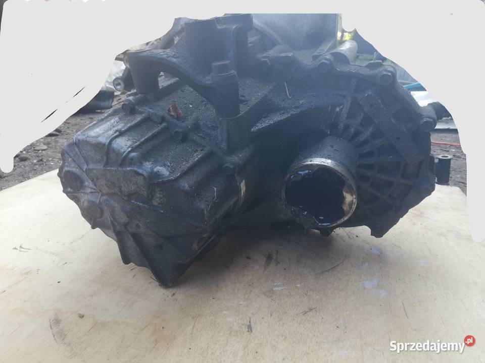 Kia carens ii 2 skrzynia biegów 18 16v osobowe Stary Sącz sprzedam