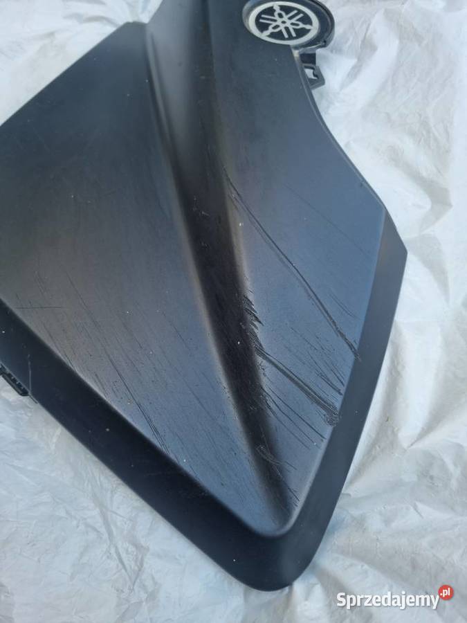 Czacha bok owiewka P Yamaha X 125 250 400