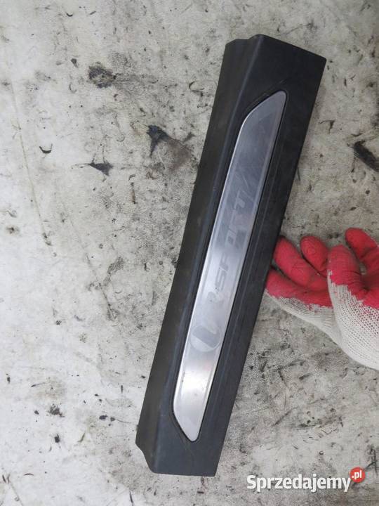 OSŁONA PROGU PRAWY PRZOD R JAGUAR XE GX7M13200CB