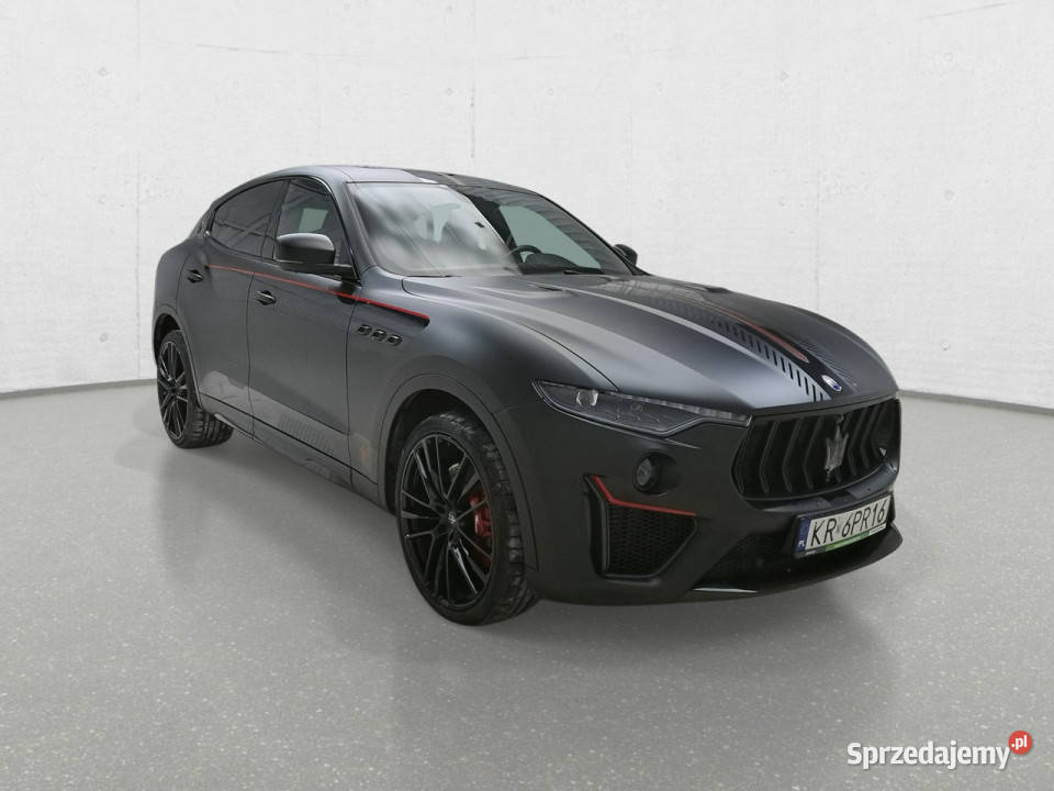Maserati Levante Komorniki