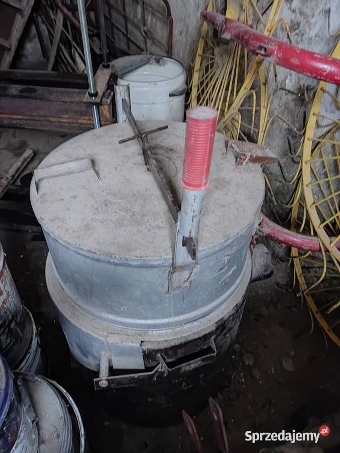 Sprzedam parnik i sieczkarnie Samojezdne