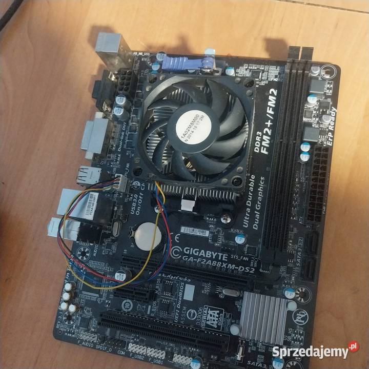 Sprzedam monitormyszke i inne podzespoły Szamotuły