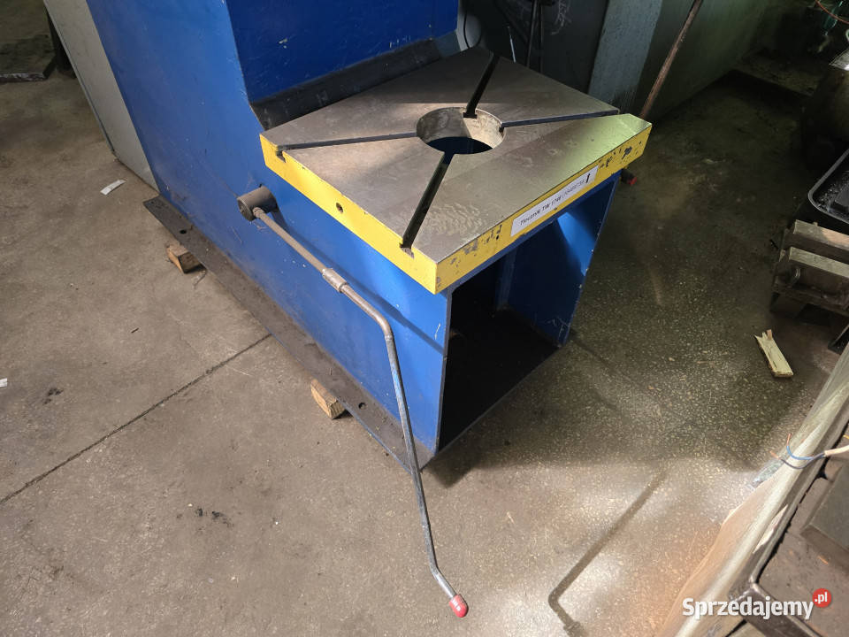 Prasa hydrauliczna 25 ton VEB PYE 25 N 38 Biskupice