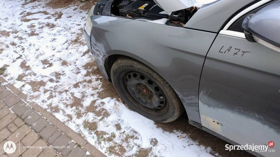 Błotnik lewy przedni VW Passat B6 łąkLA7T osobowe Lubin sprzedam