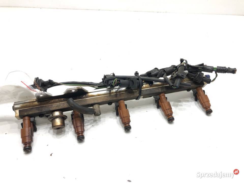 LISTWA WTRYSKOWA VOLVO V70 II 24 200 podkarpackie