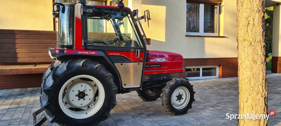 Ciągnik Mitsubishi Napęd 4x4 Dębica